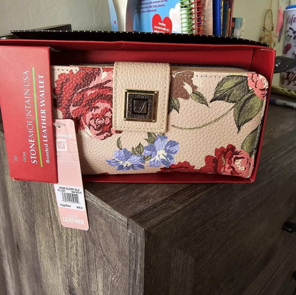 NEW WALLETS - Picture 2 of 8